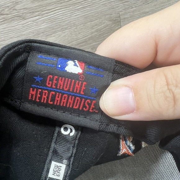 Miami Marlins Spell Out MLB New Era Baseball Cap Hat 9FIFTY Fitted Hat Black M-L - Picture 9 of 11